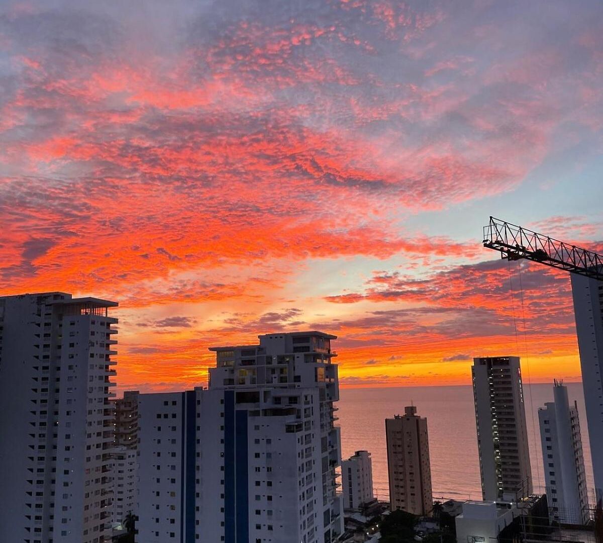 Vista Al Mar, Piscina, Cerca A Sitios Turísticos Y Aeropuerto Apartamento *