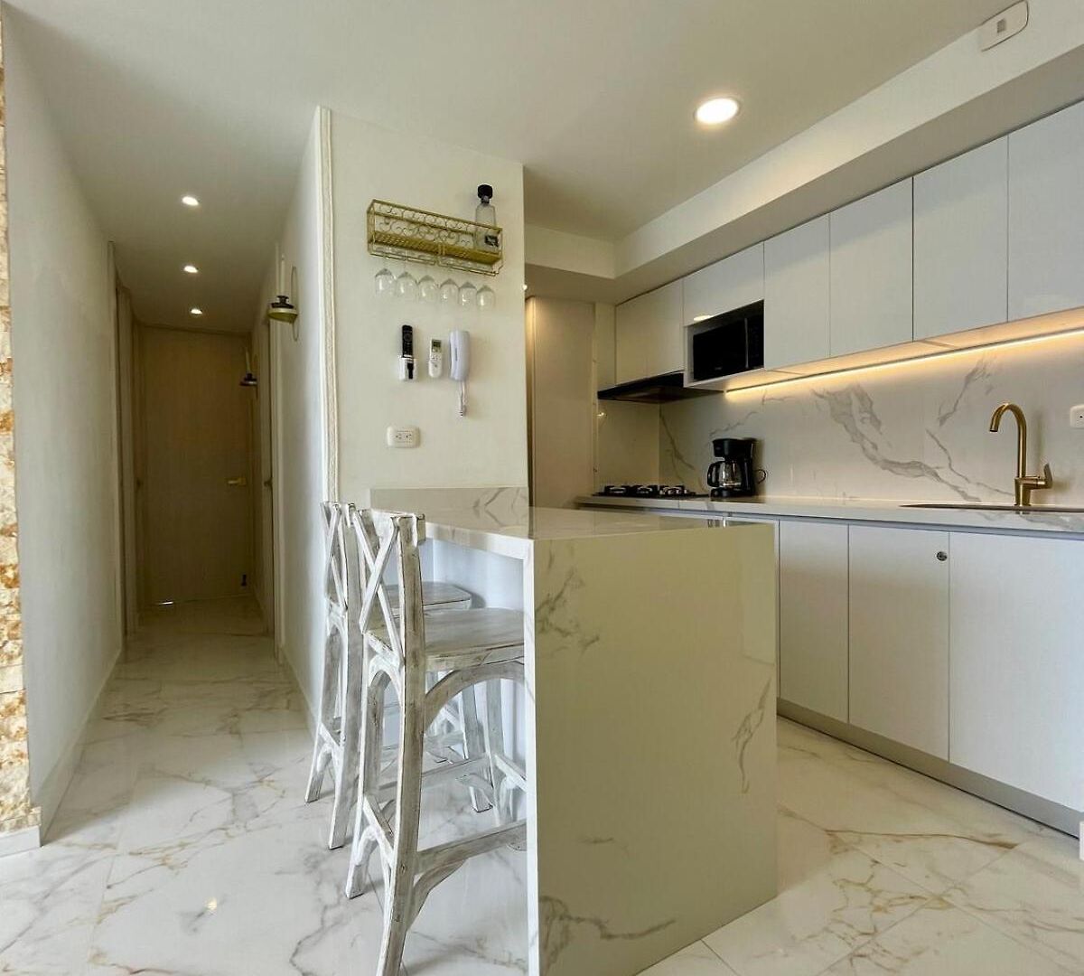 Apartamento Vista Al Mar, Piscina, Cerca A Sitios Turísticos Y Aeropuerto *