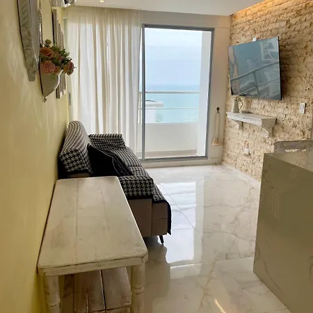 Vista Al Mar, Piscina, Cerca A Sitios Turísticos Y Aeropuerto Apartamento *