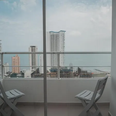 Apartamento Vista Al Mar, Piscina, Cerca A Sitios Turísticos Y Aeropuerto *