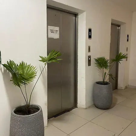 Vista Al Mar, Piscina, Cerca A Sitios Turísticos Y Aeropuerto Apartamento Cartagena